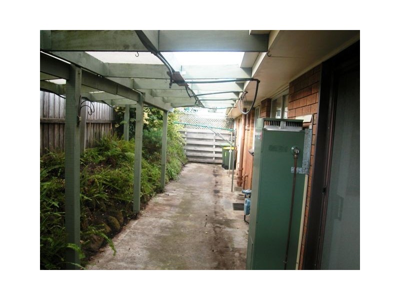 1/22 Elizabeth Street, Highton VIC 3216