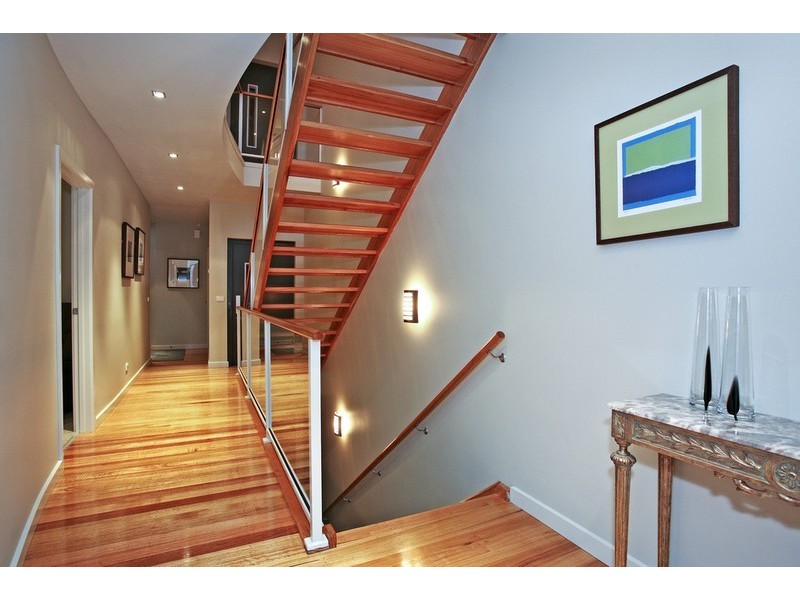 3-20 Eastern Beach Road, Geelong VIC 3220