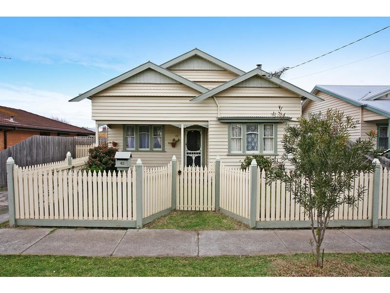 43 Crofton Street, Geelong West VIC 3218