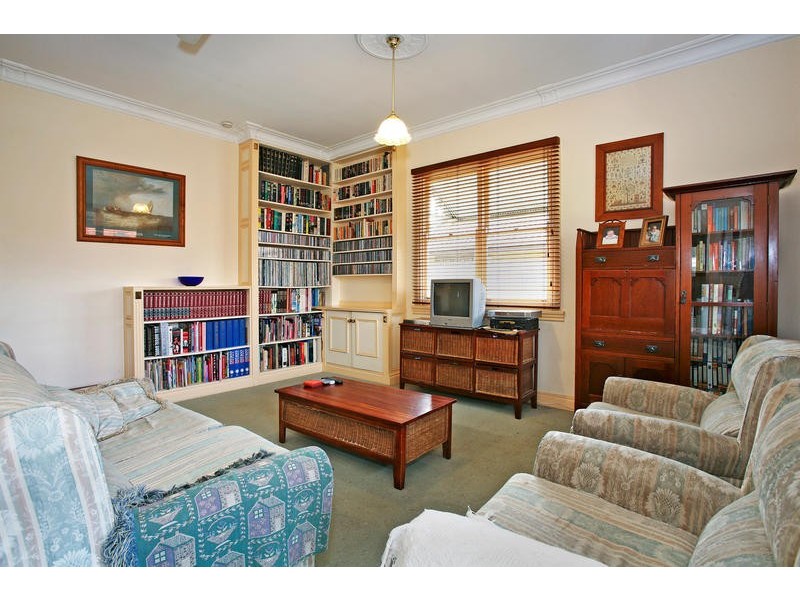 43 Crofton Street, Geelong West VIC 3218