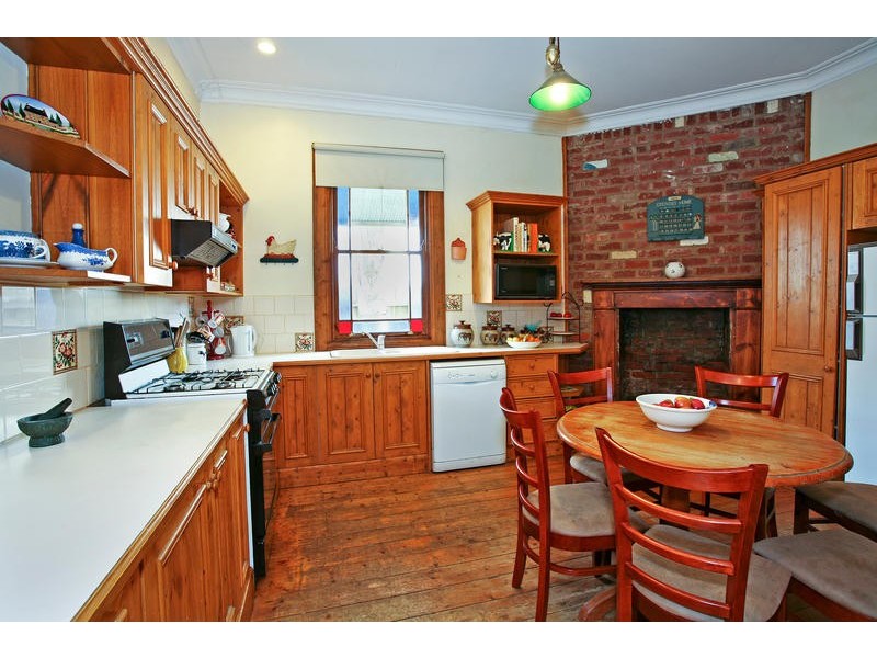 43 Crofton Street, Geelong West VIC 3218