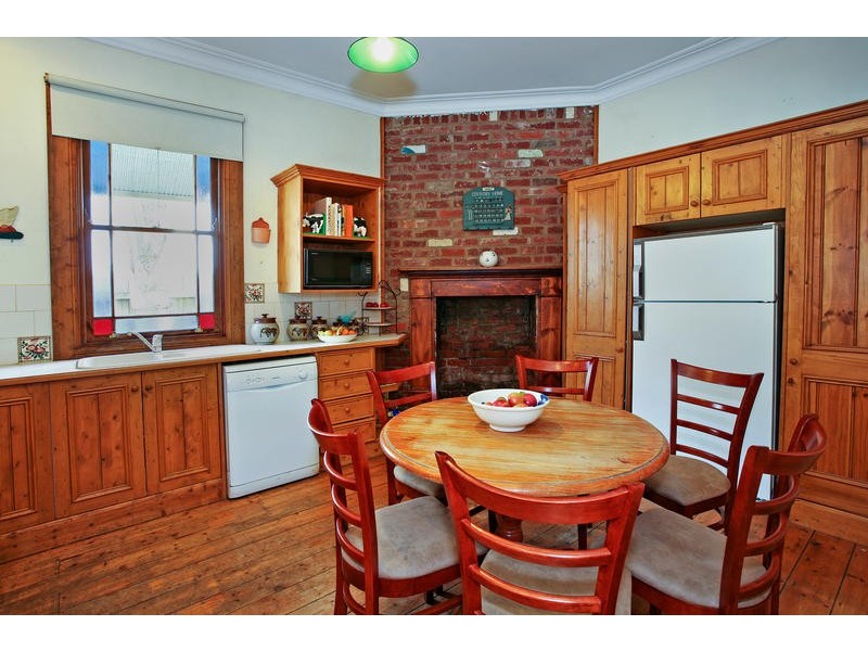 43 Crofton Street, Geelong West VIC 3218