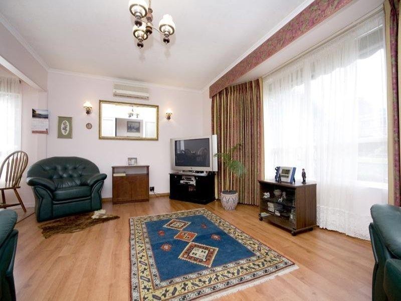 66 Iona Avenue, Belmont VIC 3216