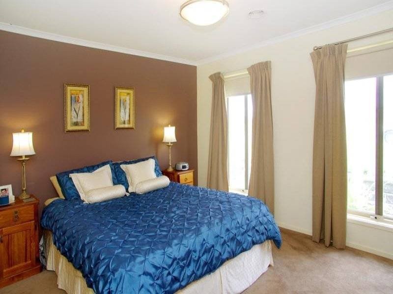 7 McLaren Court, Waurn Ponds VIC 3216