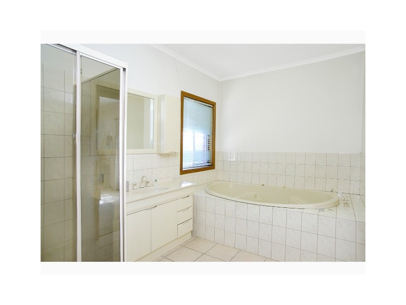 2/176 South Valley Road, Highton VIC 3216