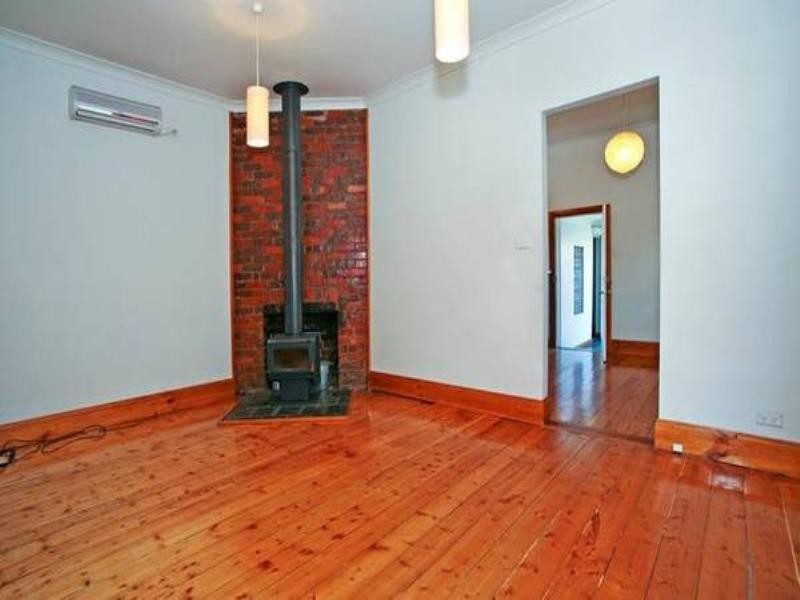 5 Bloomsbury Street, Newtown VIC 3220