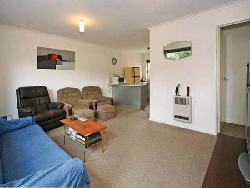 1/21 Learmouth Street, Belmont VIC 3216