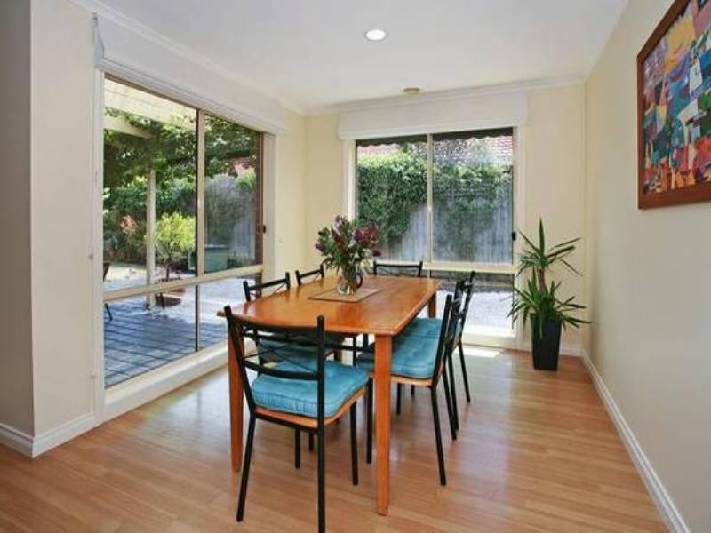 27 Broughton Drive, Highton VIC 3216