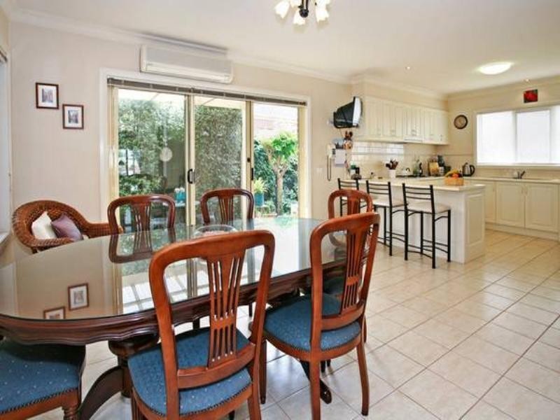32 Parkwood Drive, Highton VIC 3216
