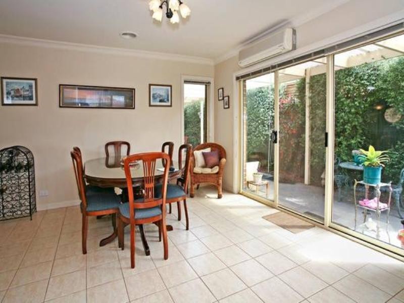 32 Parkwood Drive, Highton VIC 3216