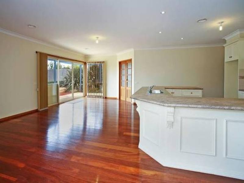 42 Augustine Drive, Highton VIC 3216