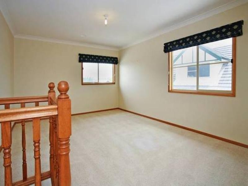 42 Augustine Drive, Highton VIC 3216