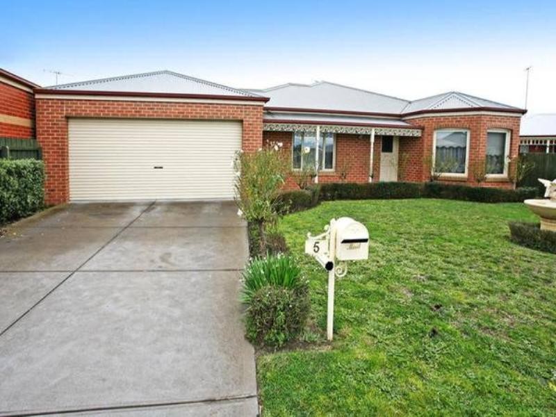 5 Tara Court, Leopold VIC 3224