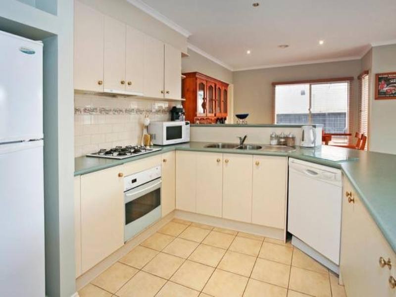 5 Tara Court, Leopold VIC 3224