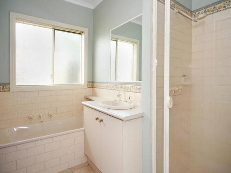 5 Tara Court, Leopold VIC 3224
