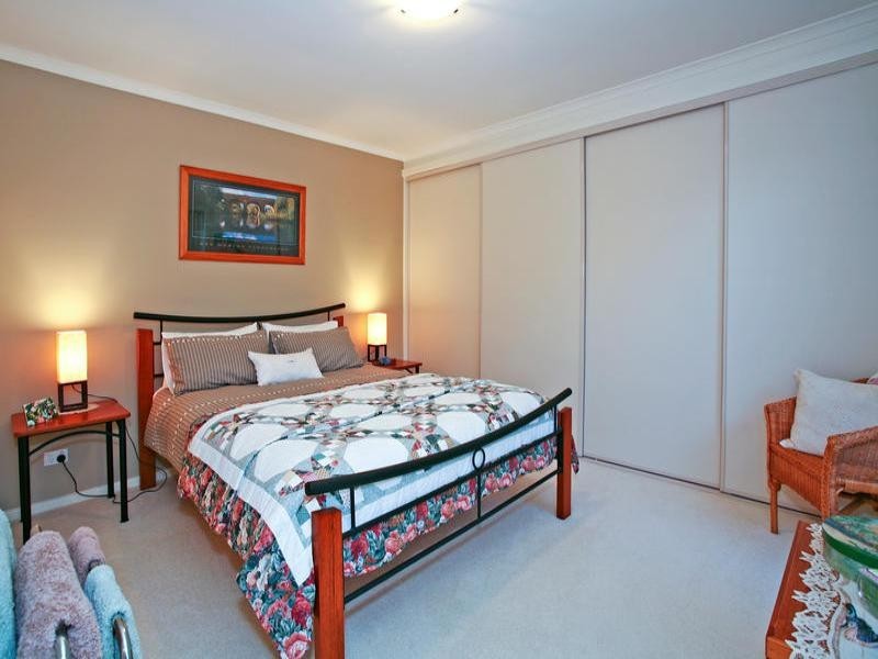 10-12 Brentwood Way, Waurn Ponds VIC 3216