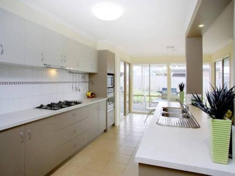 7 McLaren Court, Waurn Ponds VIC 3216