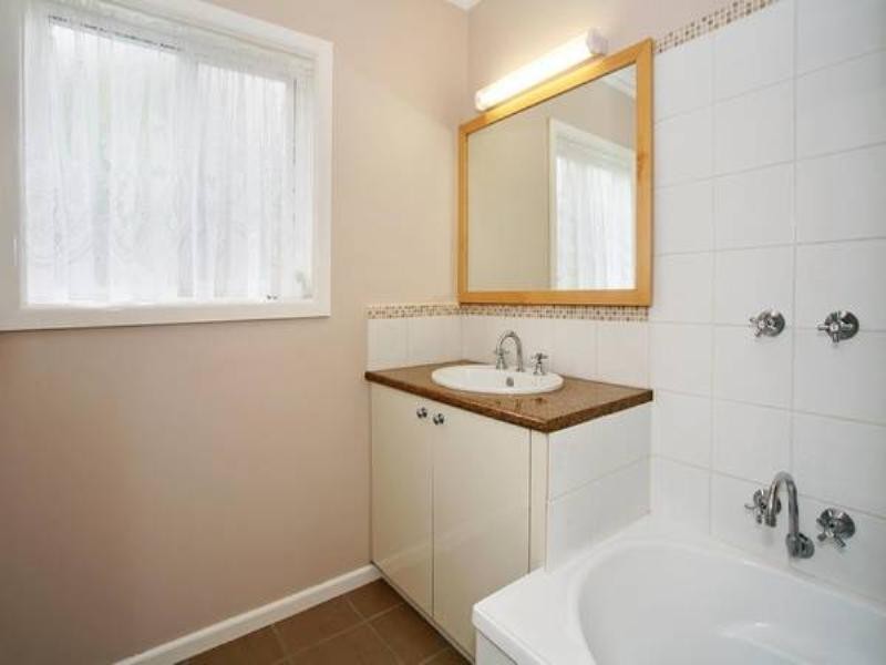 38 Nagle Drive, Belmont VIC 3216