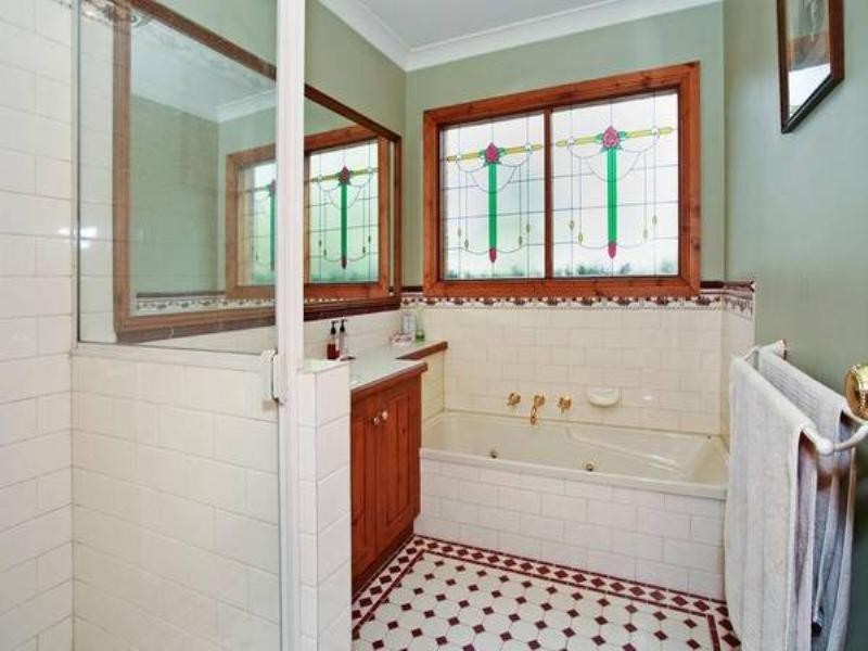 21 Highett Road, Highton VIC 3216