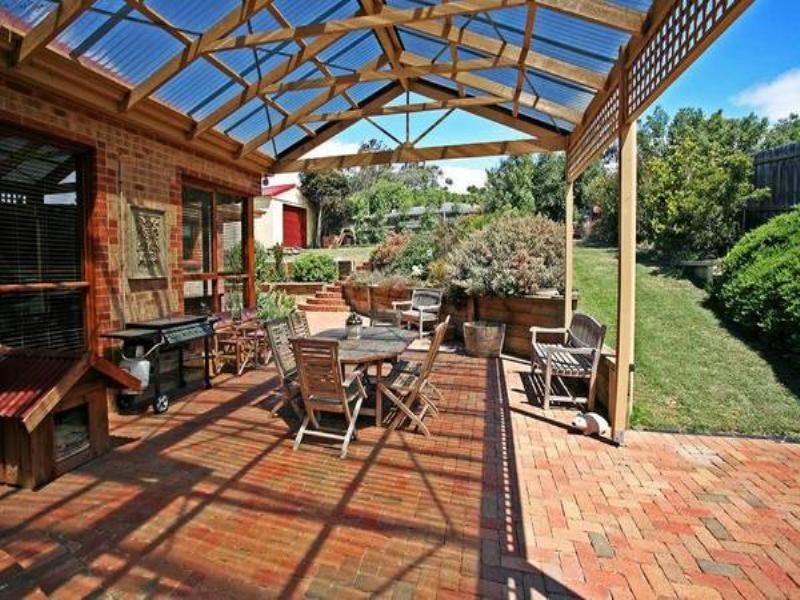 21 Highett Road, Highton VIC 3216