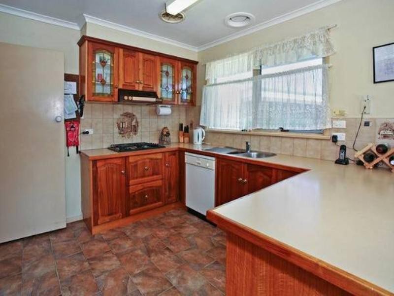 31 Bieske Road, Grovedale VIC 3216