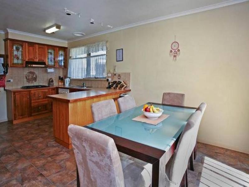 31 Bieske Road, Grovedale VIC 3216