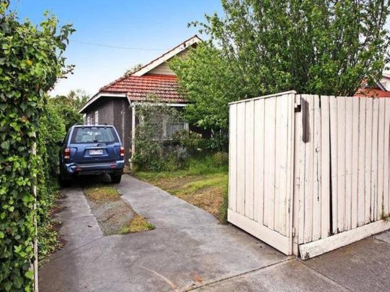 332 Shannon Avenue, Newtown VIC 3220
