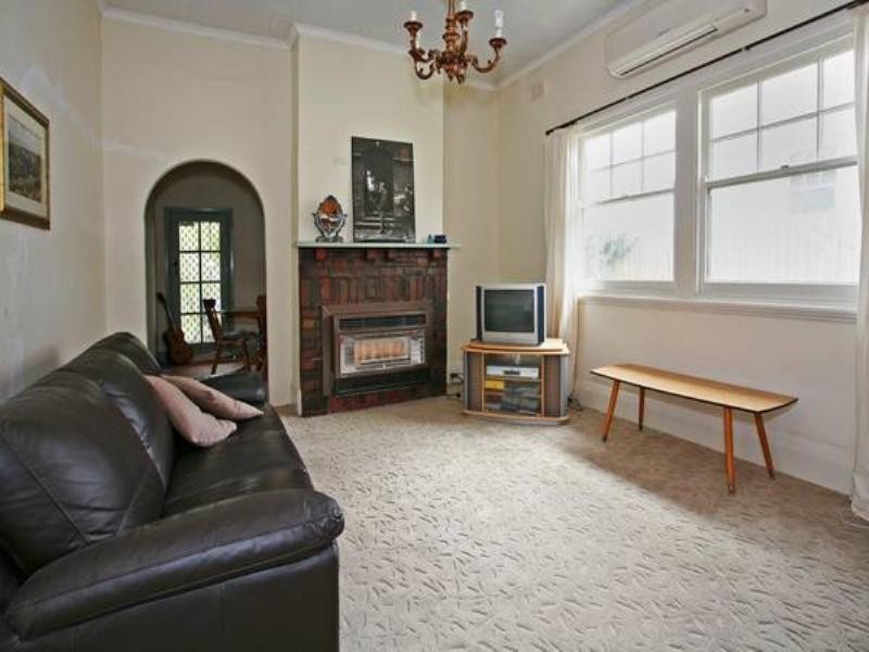 332 Shannon Avenue, Newtown VIC 3220