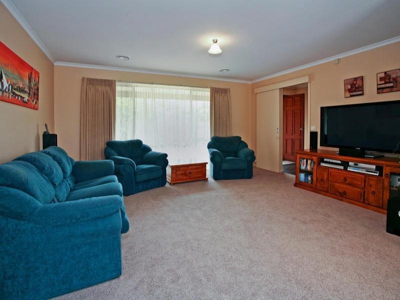 9 Camira Court, Grovedale VIC 3216