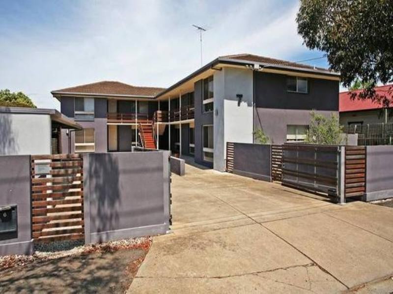 6/7 French Street, Geelong West VIC 3218