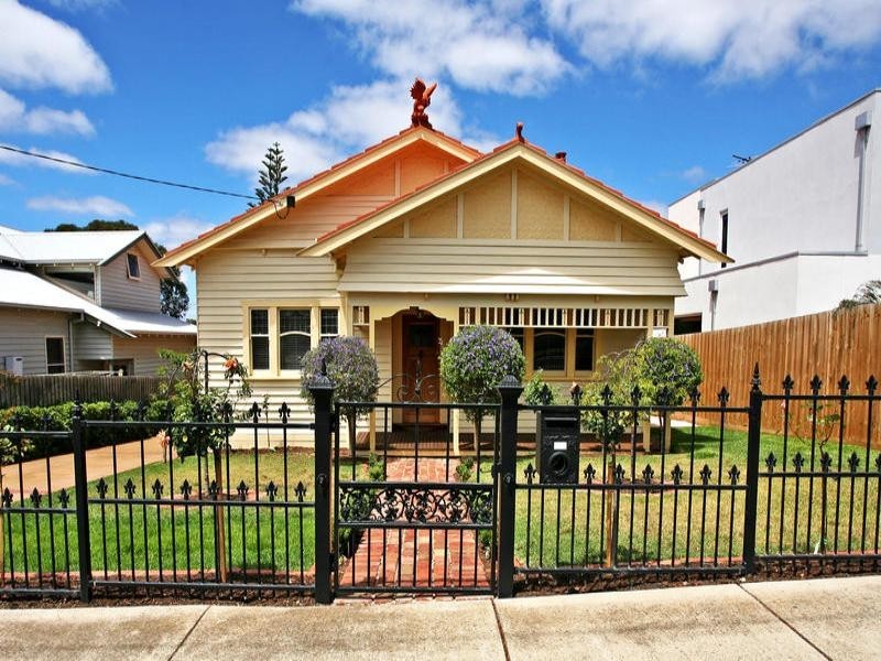 277 Autumn Street, Manifold Heights VIC 3218