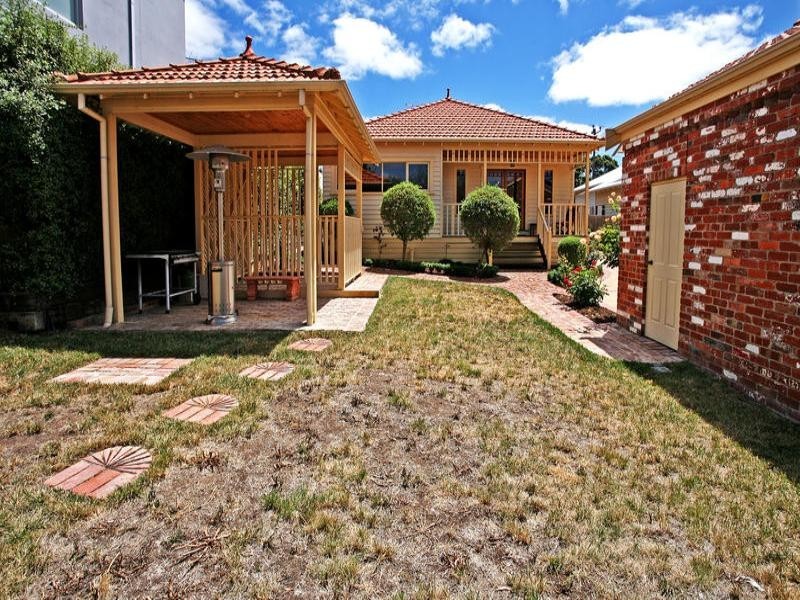 277 Autumn Street, Manifold Heights VIC 3218