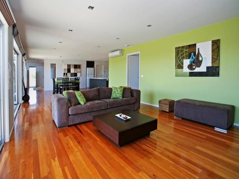 22-23 Chandon Court, Waurn Ponds VIC 3216