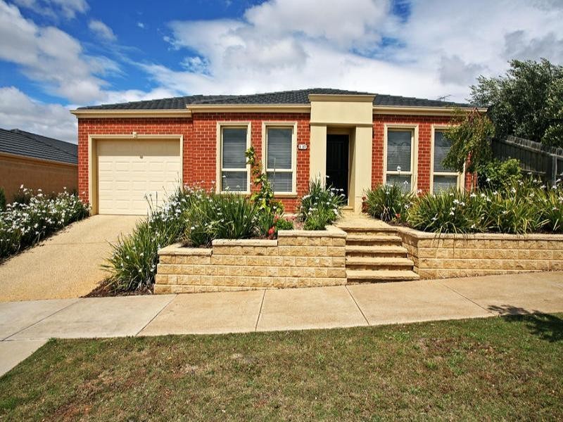 1/17 Pethajohn Parade, Grovedale VIC 3216