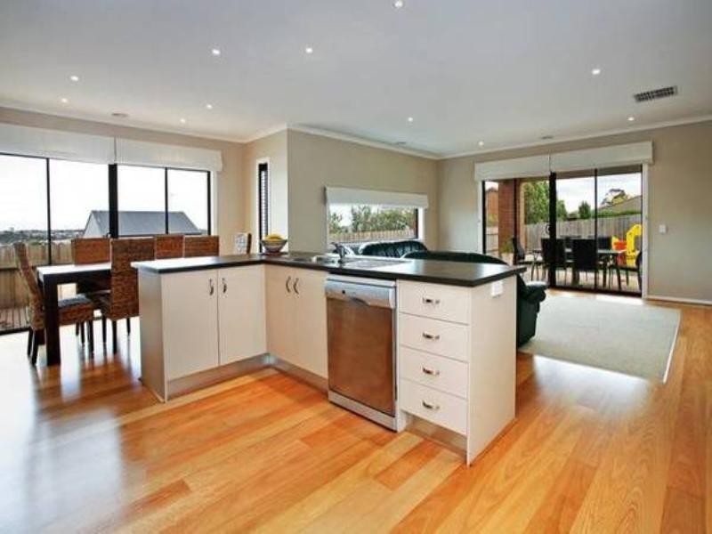 80 Pethajohn Parade, Grovedale VIC 3216