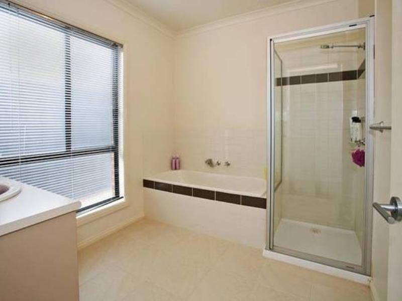 19 Alan Street, Grovedale VIC 3216