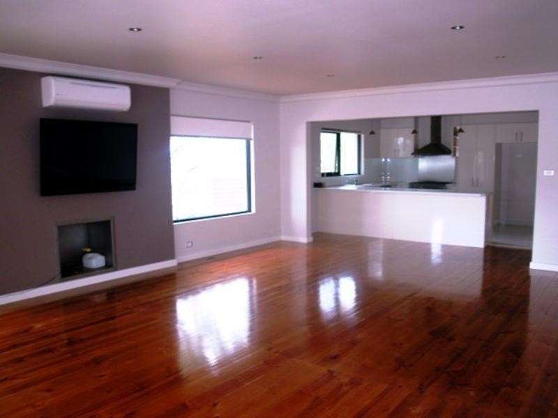 16 Amberley Court, Highton VIC 3216