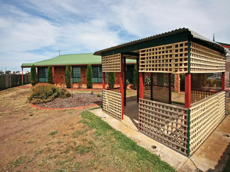 3 Kullaroo Court, Corio VIC 3214