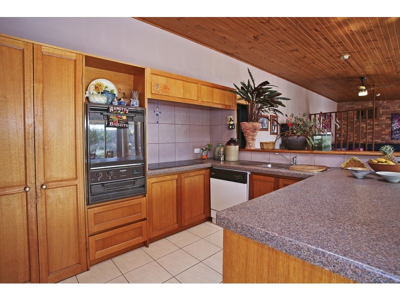 39 James Cook Drive, Wandana Heights VIC 3216