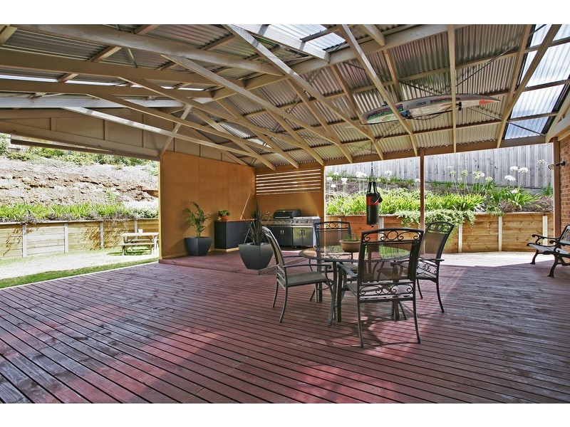126-128 Wandana Drive, Wandana Heights VIC 3216