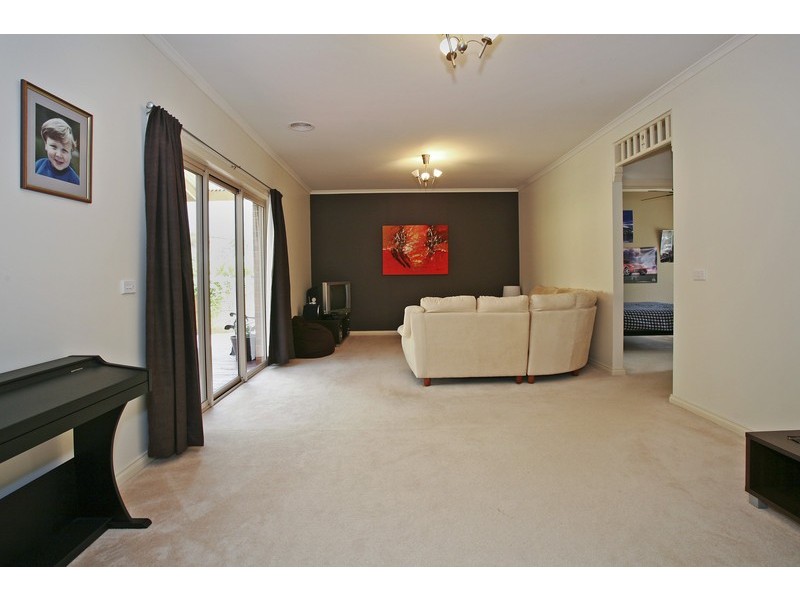 126-128 Wandana Drive, Wandana Heights VIC 3216