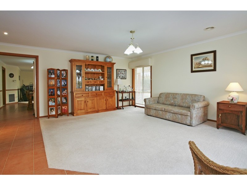 4 Cabernet Court, Waurn Ponds VIC 3216