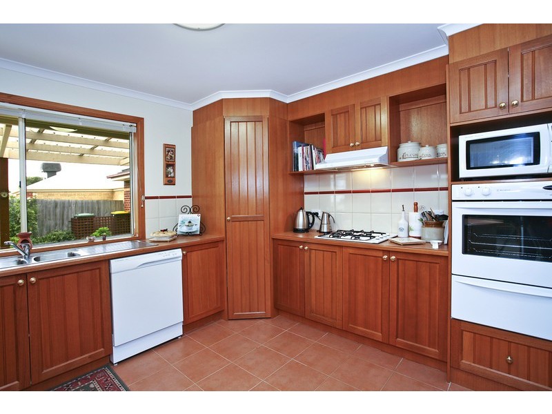 4 Cabernet Court, Waurn Ponds VIC 3216