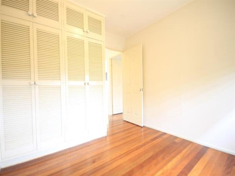 2 Chrysler Street, Mount Gravatt QLD 4122