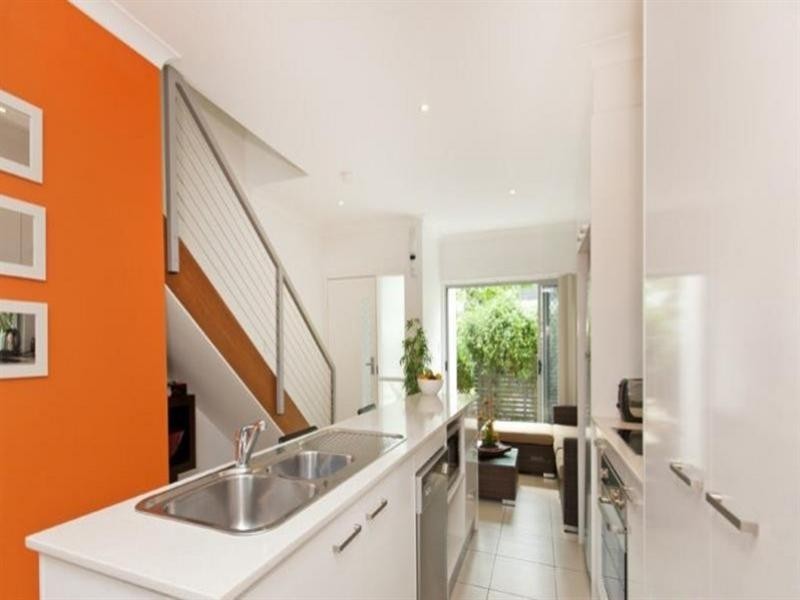 16/49 Mt Cotton Road, Capalaba QLD 4157