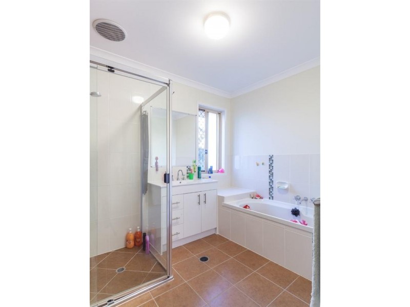 1 Russo Court, Rothwell QLD 4022