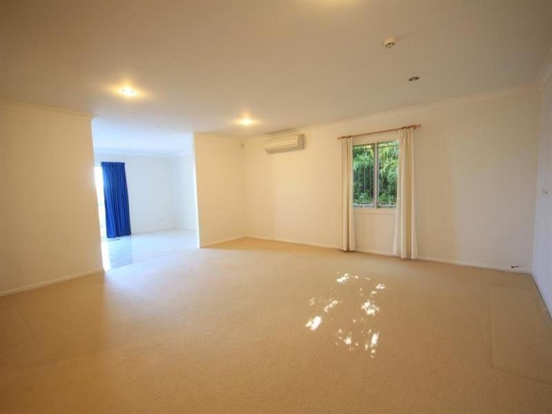 101 Brodie Street, Holland Park QLD 4121