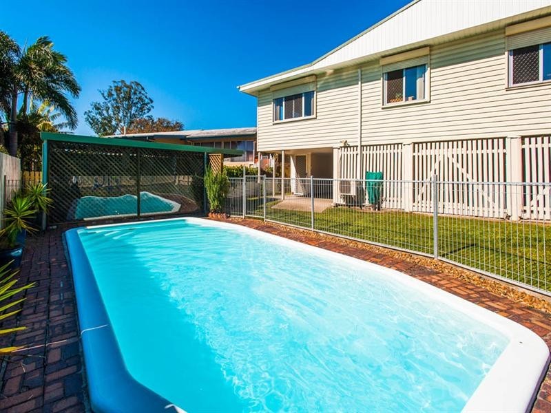 1 Driver Street, Holland Park West QLD 4121