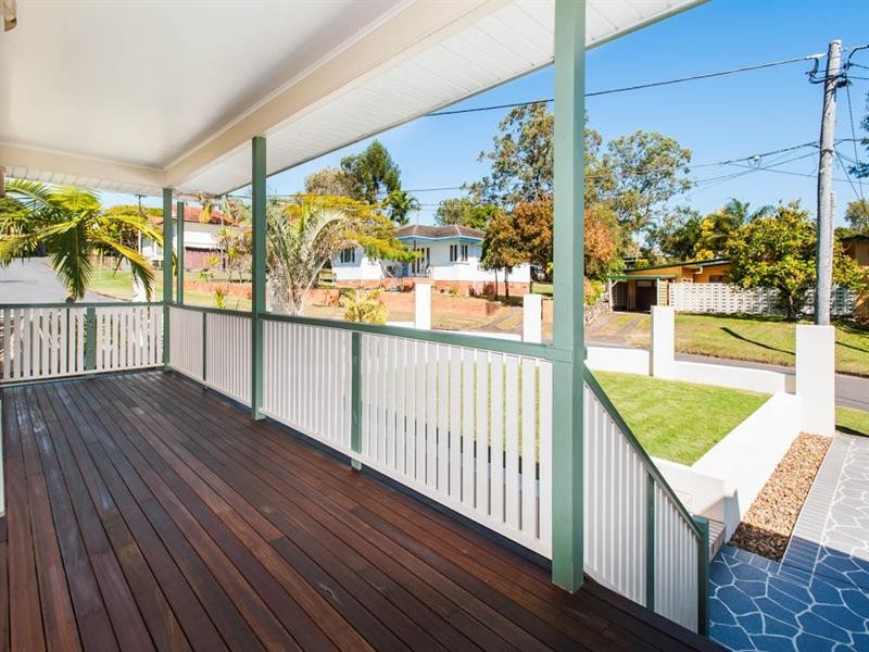 1 Driver Street, Holland Park West QLD 4121