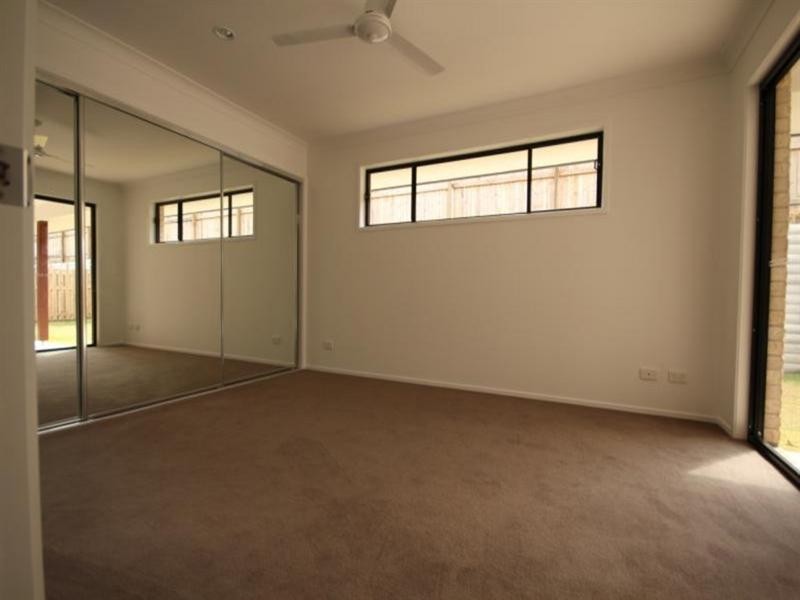 180 Bush Tucker Road, Berrinba QLD 4117